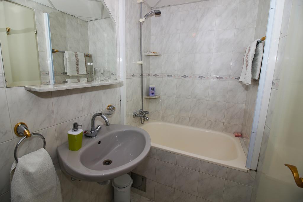 Princess Dora'S Apartment Dubrovnik Bagian luar foto